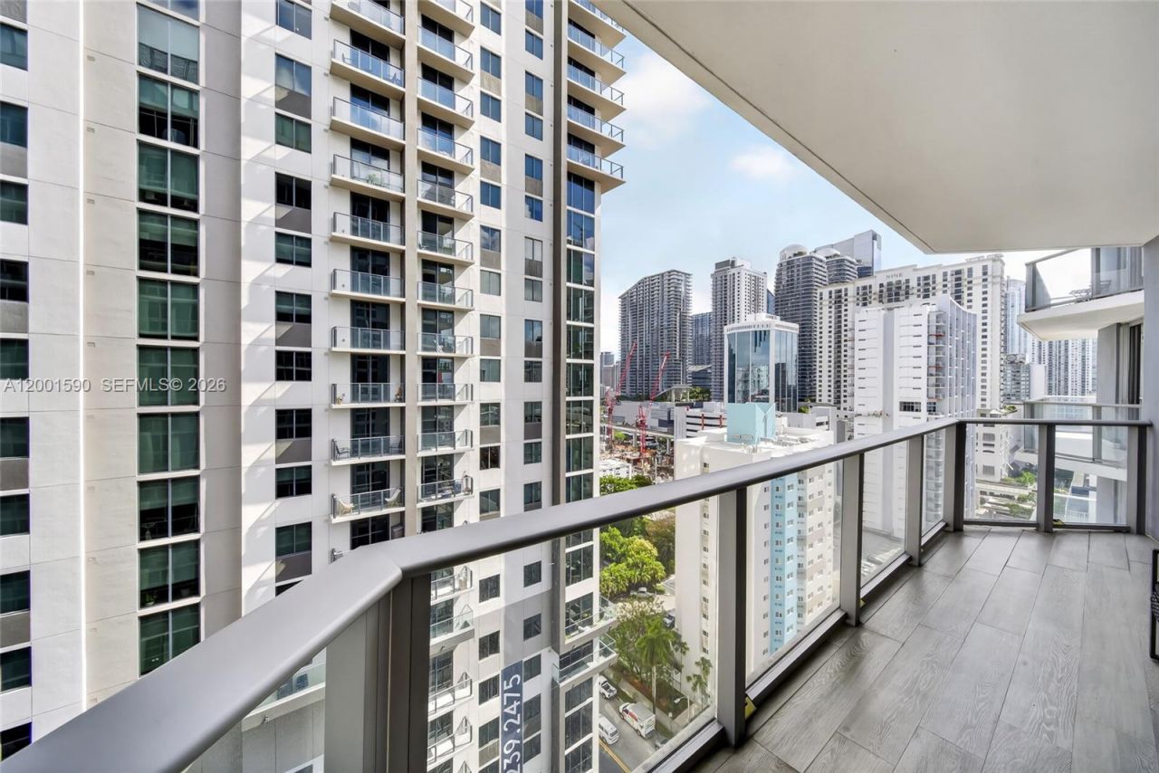 1010 SW 2nd Ave, Unit 1605, Miami, FL 33130 Photo