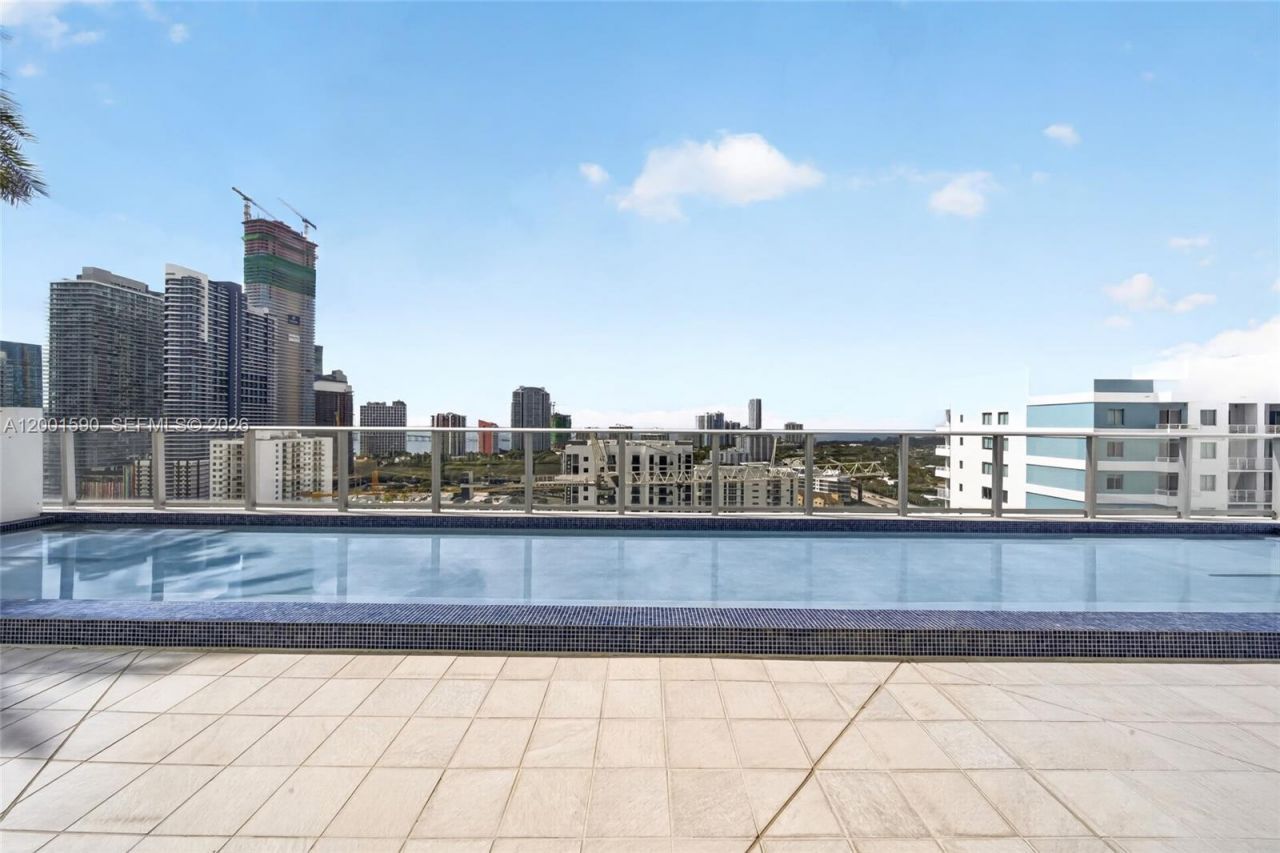 1010 SW 2nd Ave, Unit 1605, Miami, FL 33130 Photo