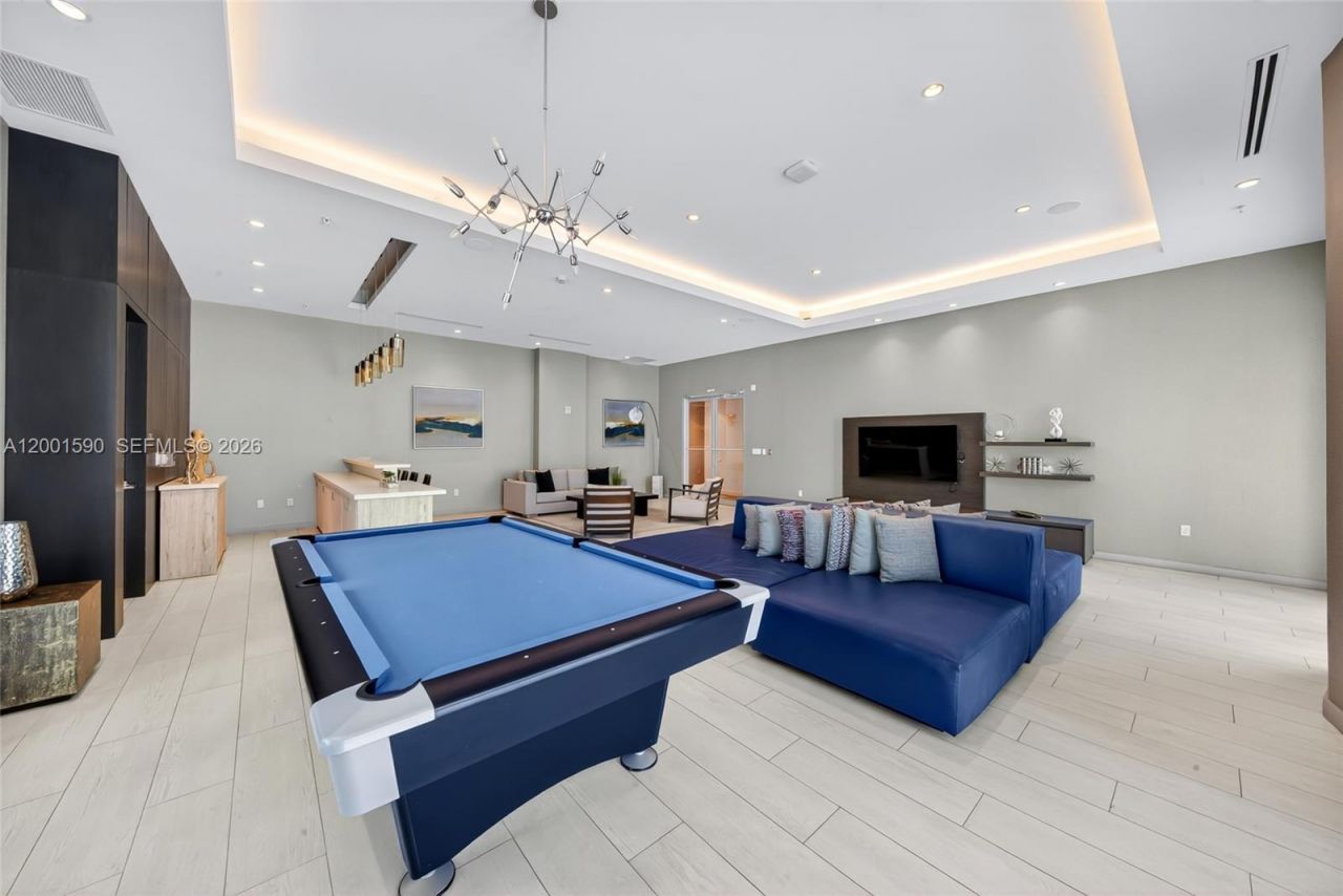 1010 SW 2nd Ave, Unit 1605, Miami, FL 33130 Photo