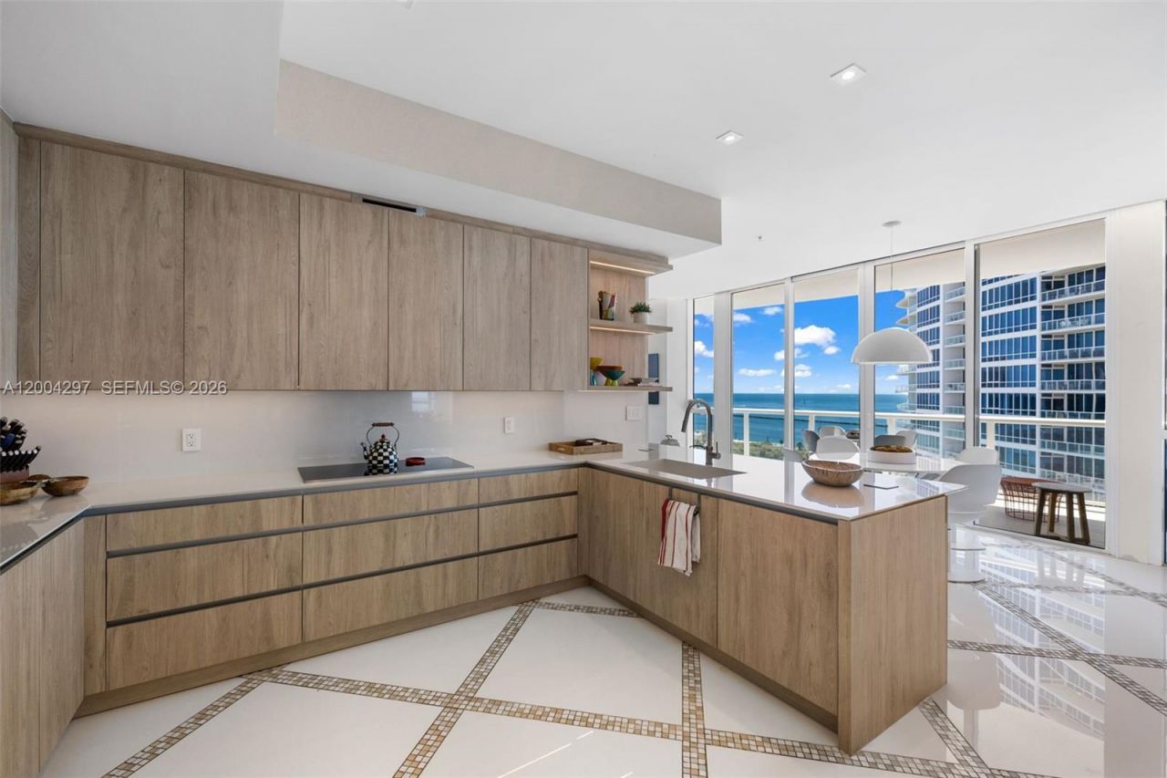 50 S Pointe Dr , Unit 1502/03, Miami Beach, FL 33139 Photo