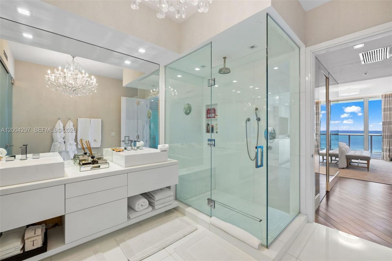 50 S Pointe Dr , Unit 1502/03, Miami Beach, FL 33139 Photo