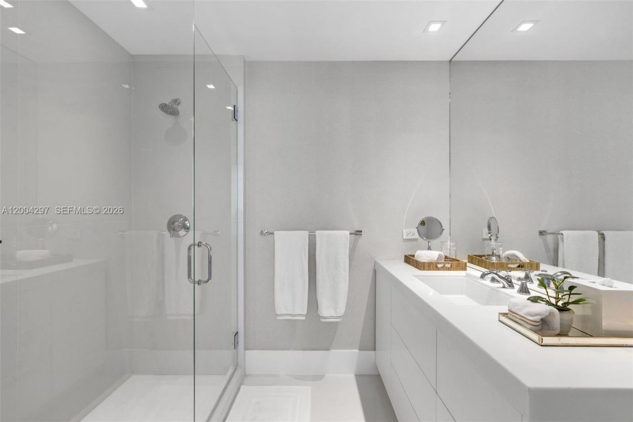 50 S Pointe Dr , Unit 1502/03, Miami Beach, FL 33139 Photo