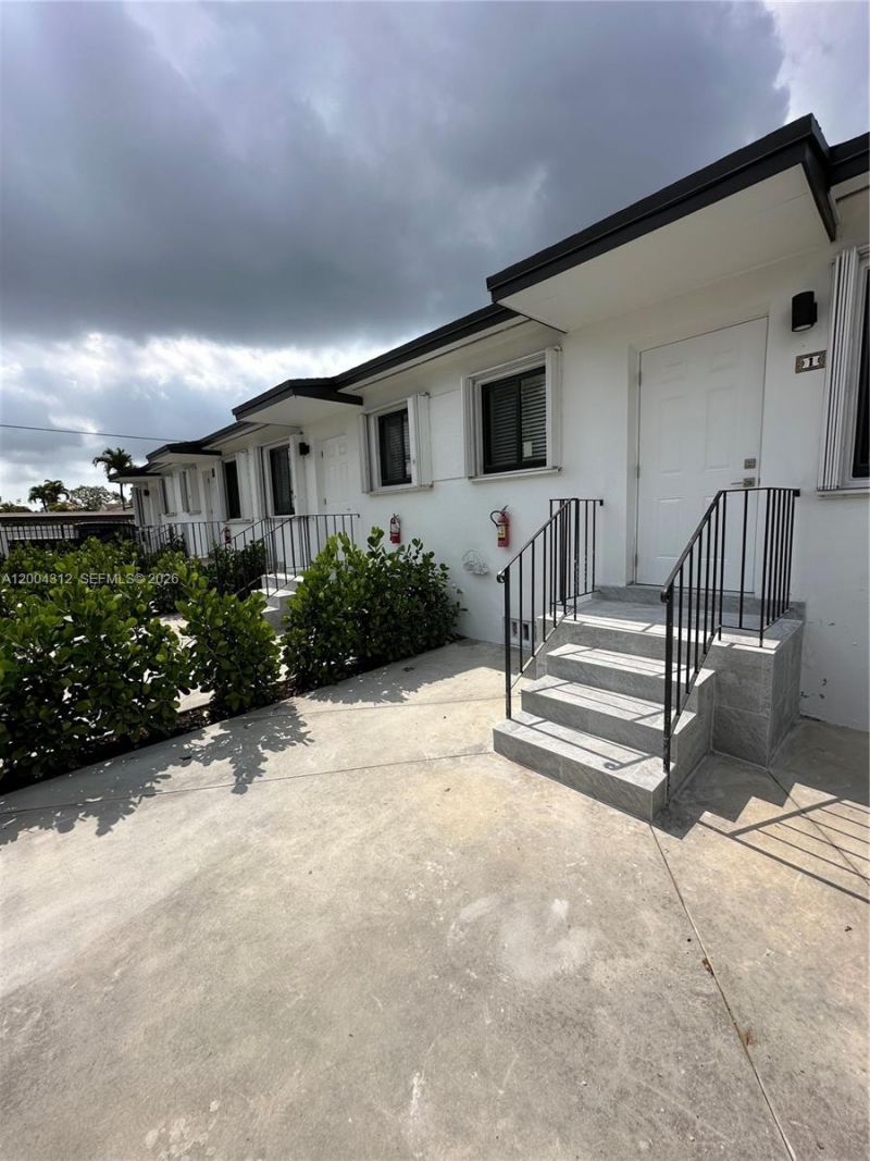 551 SW 57th Ave, Unit 1, Miami, FL 33144 Photo