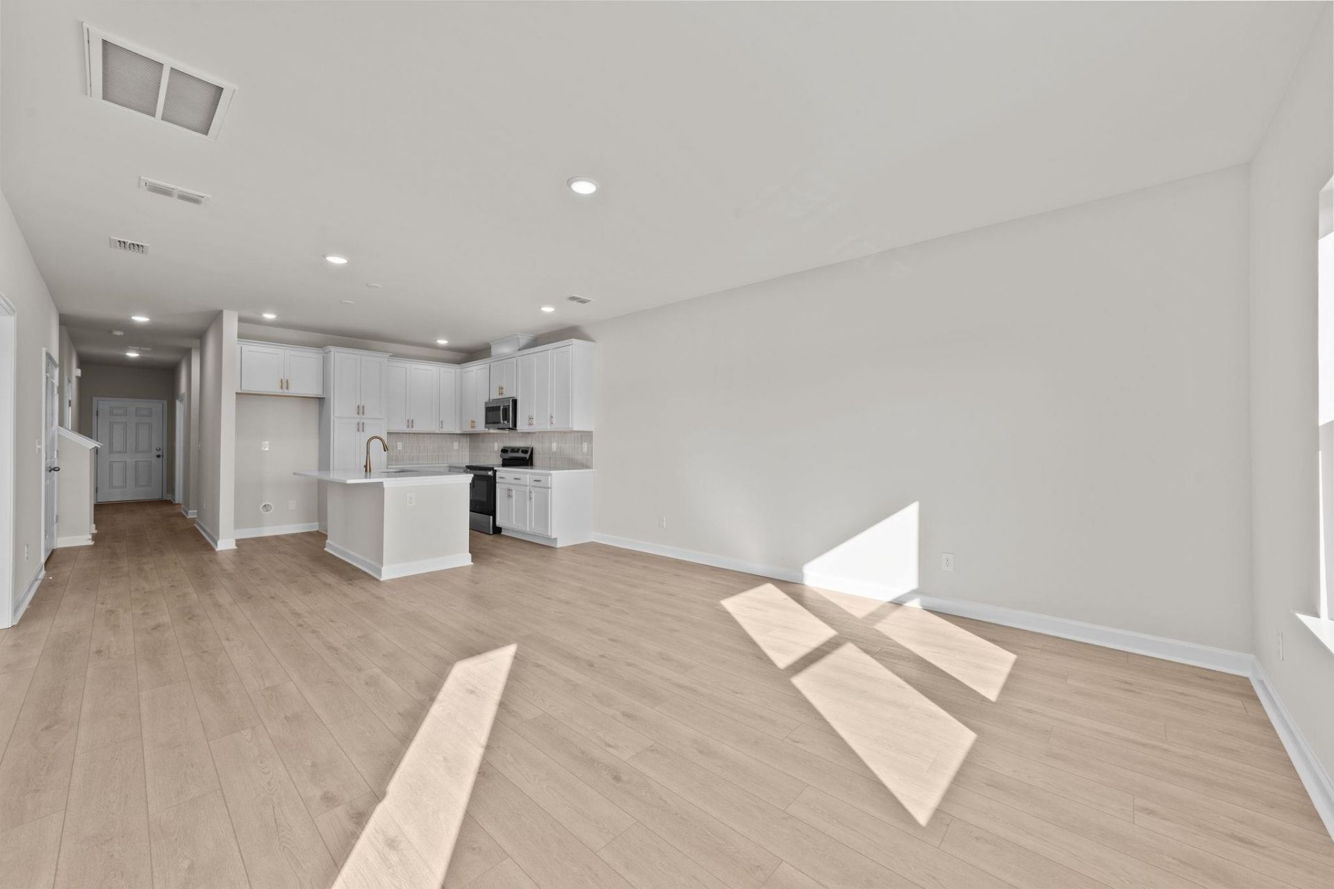 718 Ebb Tide Rd. Photo 13