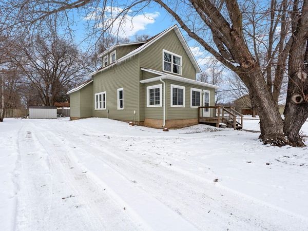 209 Central Avenue E, Medford, MN 55049