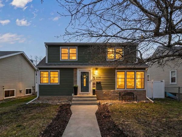 7104 Stevens Avenue S, Richfield, MN 55423