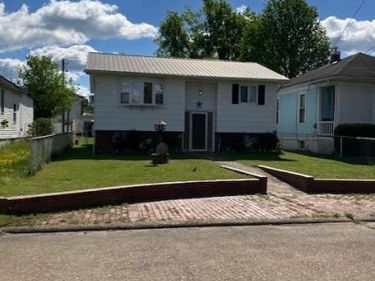 2316 Jefferson Avenue, Point Pleasant, WV 25550