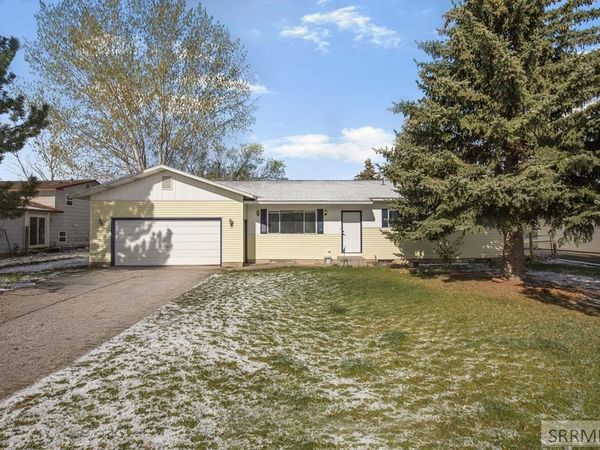 6559 N Albert Lane, IDAHO FALLS, ID 83401