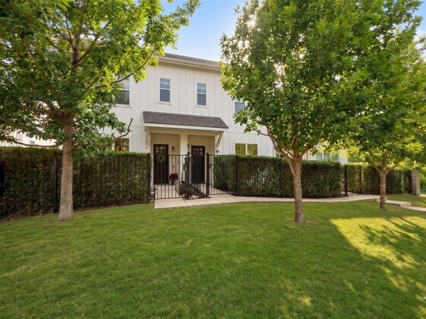 2624 Metcalfe RD, Unit 2, Austin, TX 78741