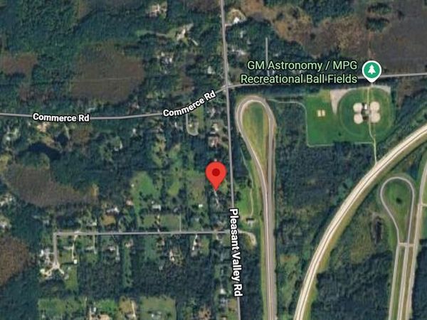00 S Pleasant Valley , Brighton Twp, MI 48380