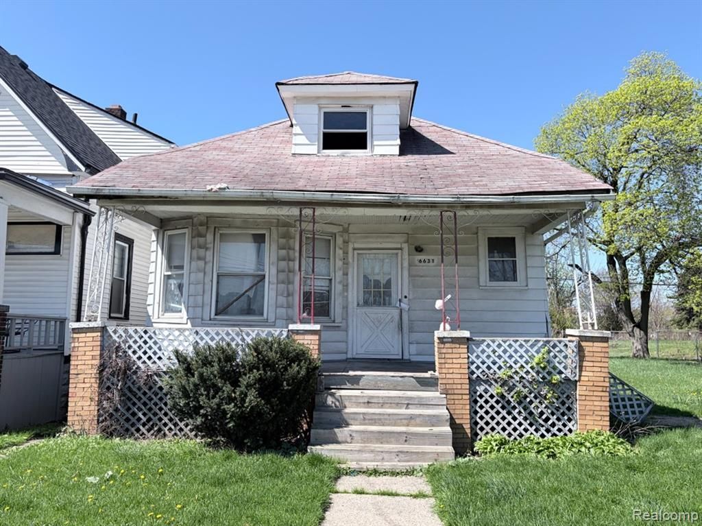 6631 Seminole Street, Detroit, MI 48213 Main Photo