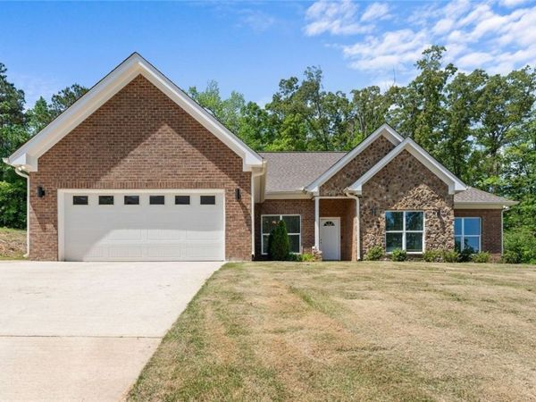13674 Valerie Dawn Way, Northport, AL 35475