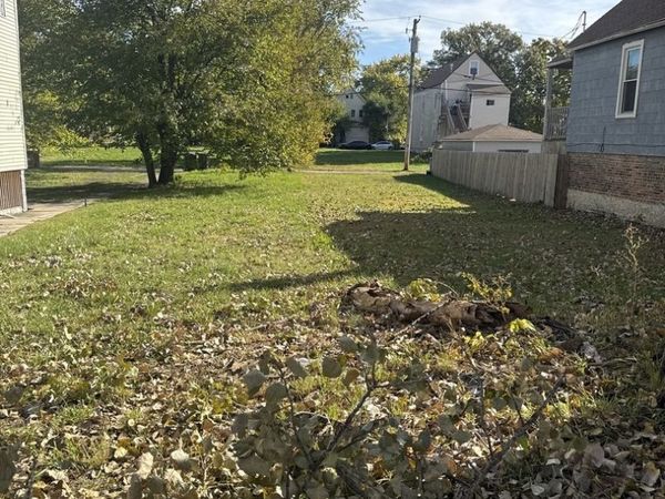 5943 S May Street , Chicago, IL 60621