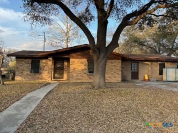 139 Bobolink Drive , New Braunfels, TX 78130