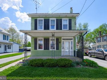 107 E MAIN STREET, TERRE HILL, PA 17581