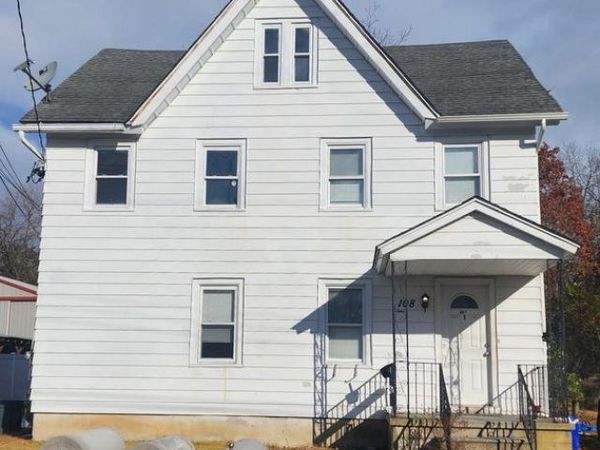 108 E PACIFIC AVENUE , Unit 1, MINOTOLA, NJ 08341