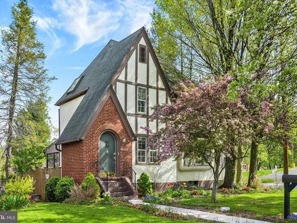 3948 BRISBAN STREET, HARRISBURG, PA 17111