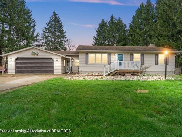 6603 W Cutler Road, DeWitt, MI 48820