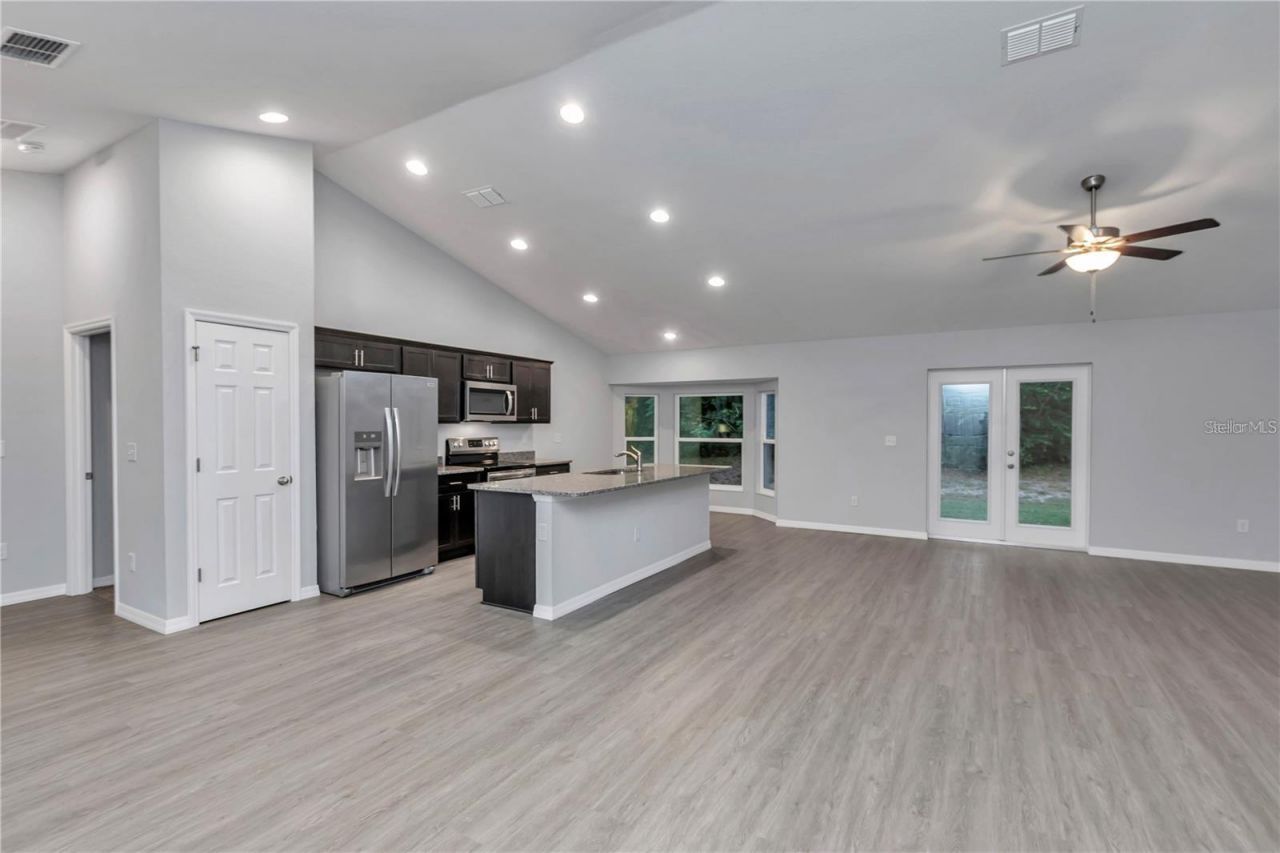 7051 SW 64th Terrace, Ocala, FL 34476 Photo
