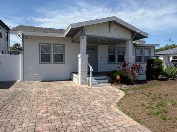 208 N TAMPANIA AVENUE , TAMPA, FL 33609