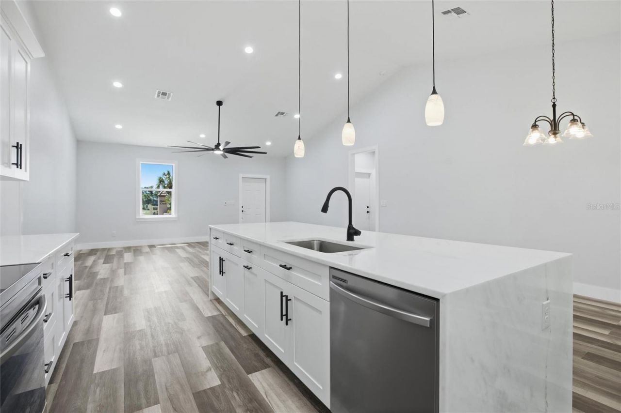 2440 Hiawatha Street , Port Charlotte, FL 33948 Photo