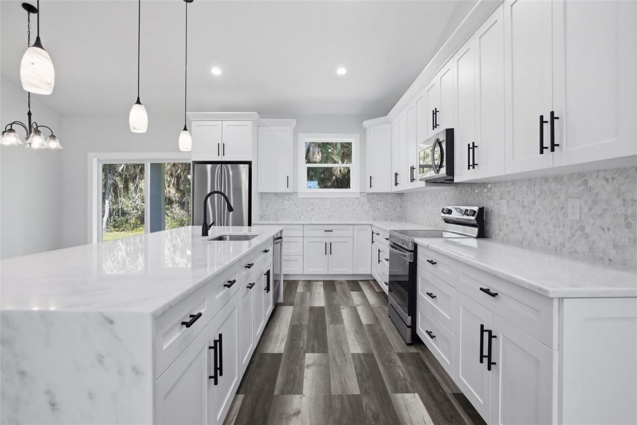 2440 Hiawatha Street , Port Charlotte, FL 33948 Photo