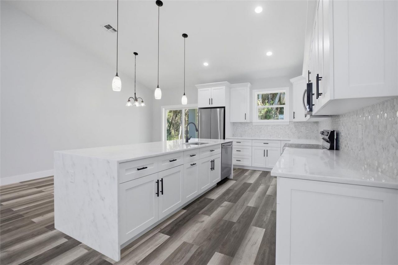 2440 Hiawatha Street , Port Charlotte, FL 33948 Photo