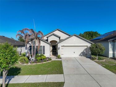 817 LAUREL VIEW WAY , GROVELAND, FL 34736