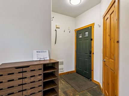 10592 Boulders Road, Truckee, CA 96161 Photo