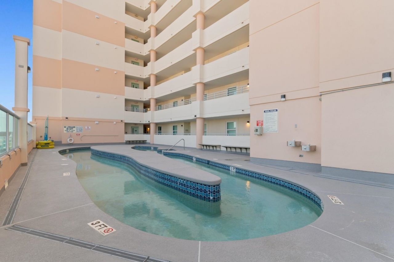 5700 N Ocean Blvd.  Photo 28