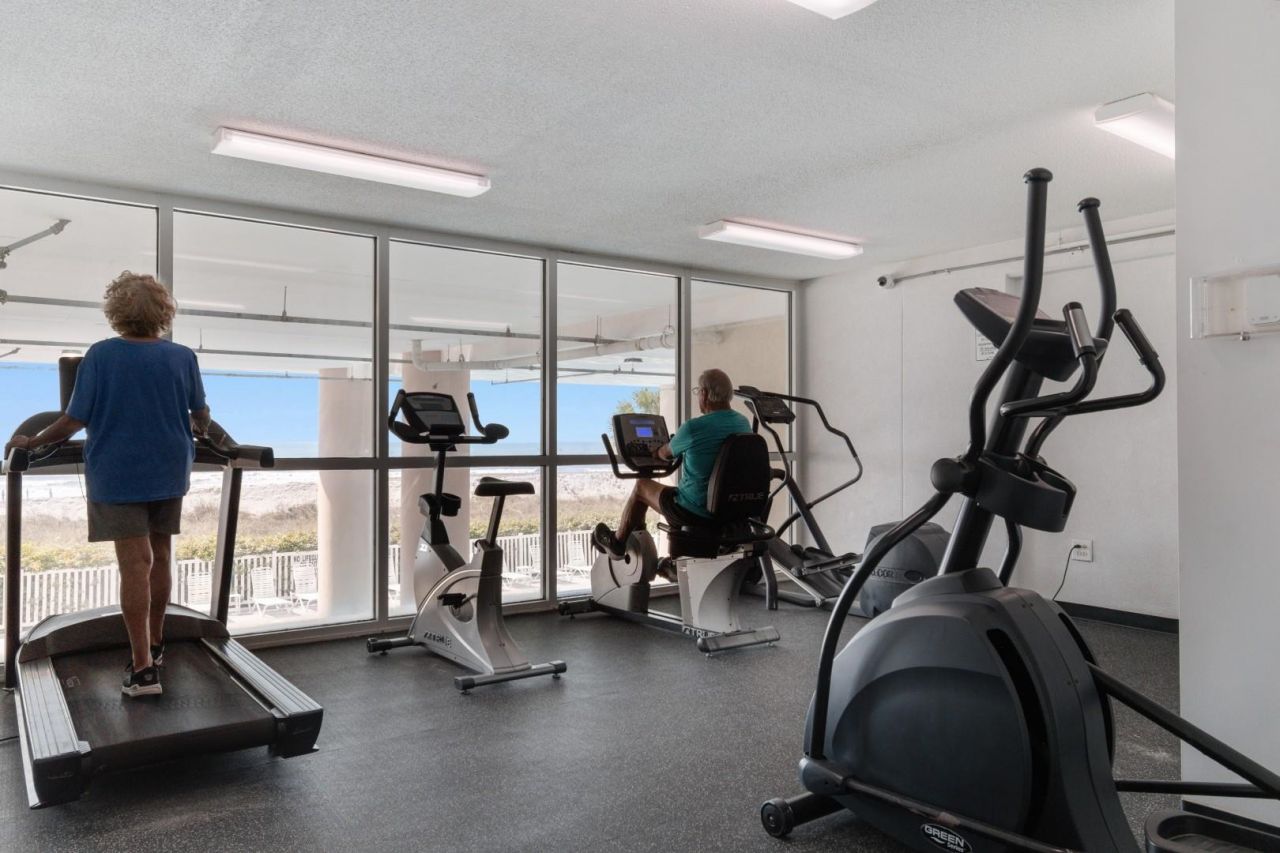 5700 N Ocean Blvd.  Photo 30