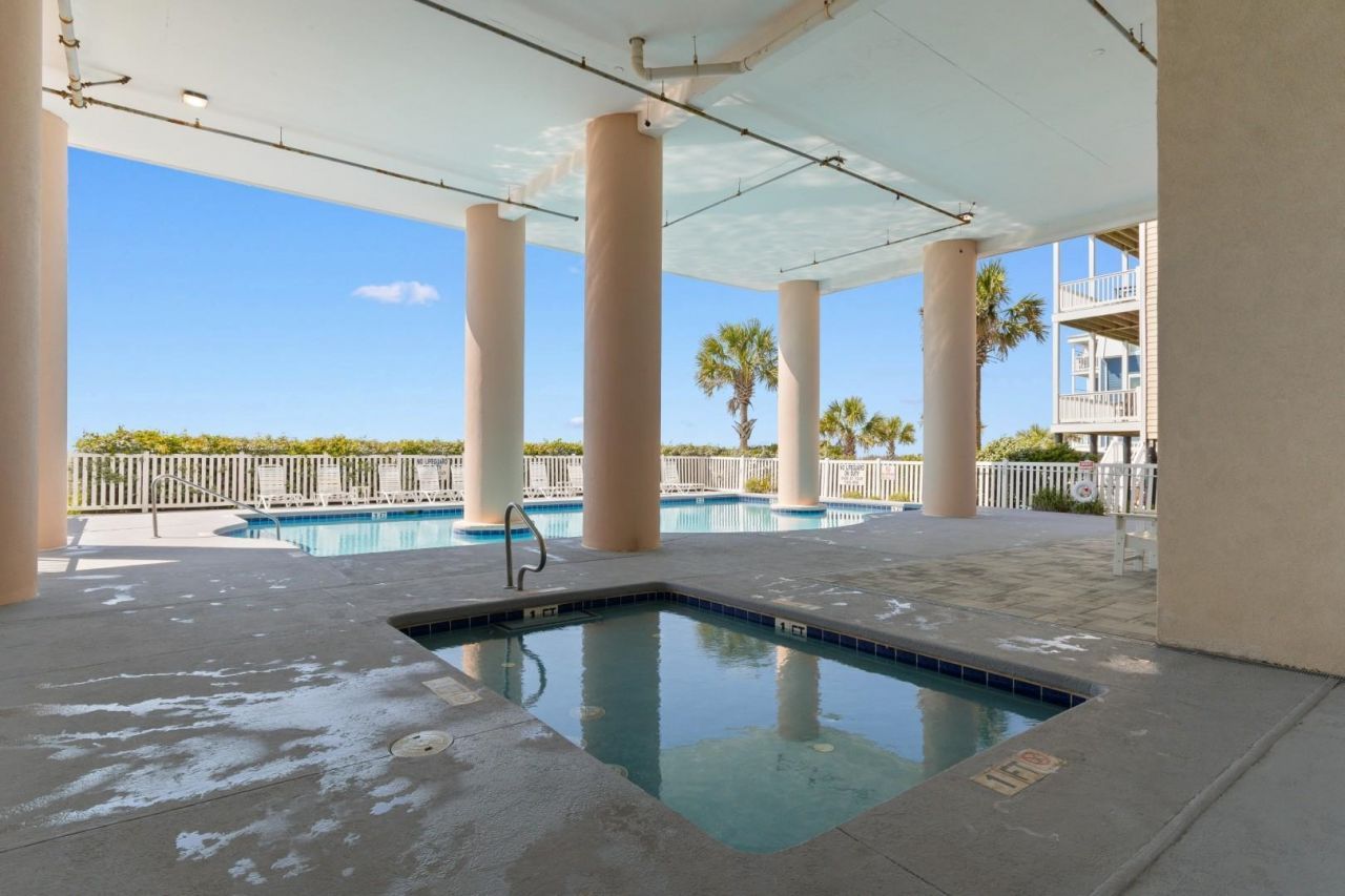 5700 N Ocean Blvd.  Photo 32