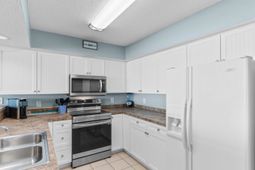 5700 N Ocean Blvd.  photo 4