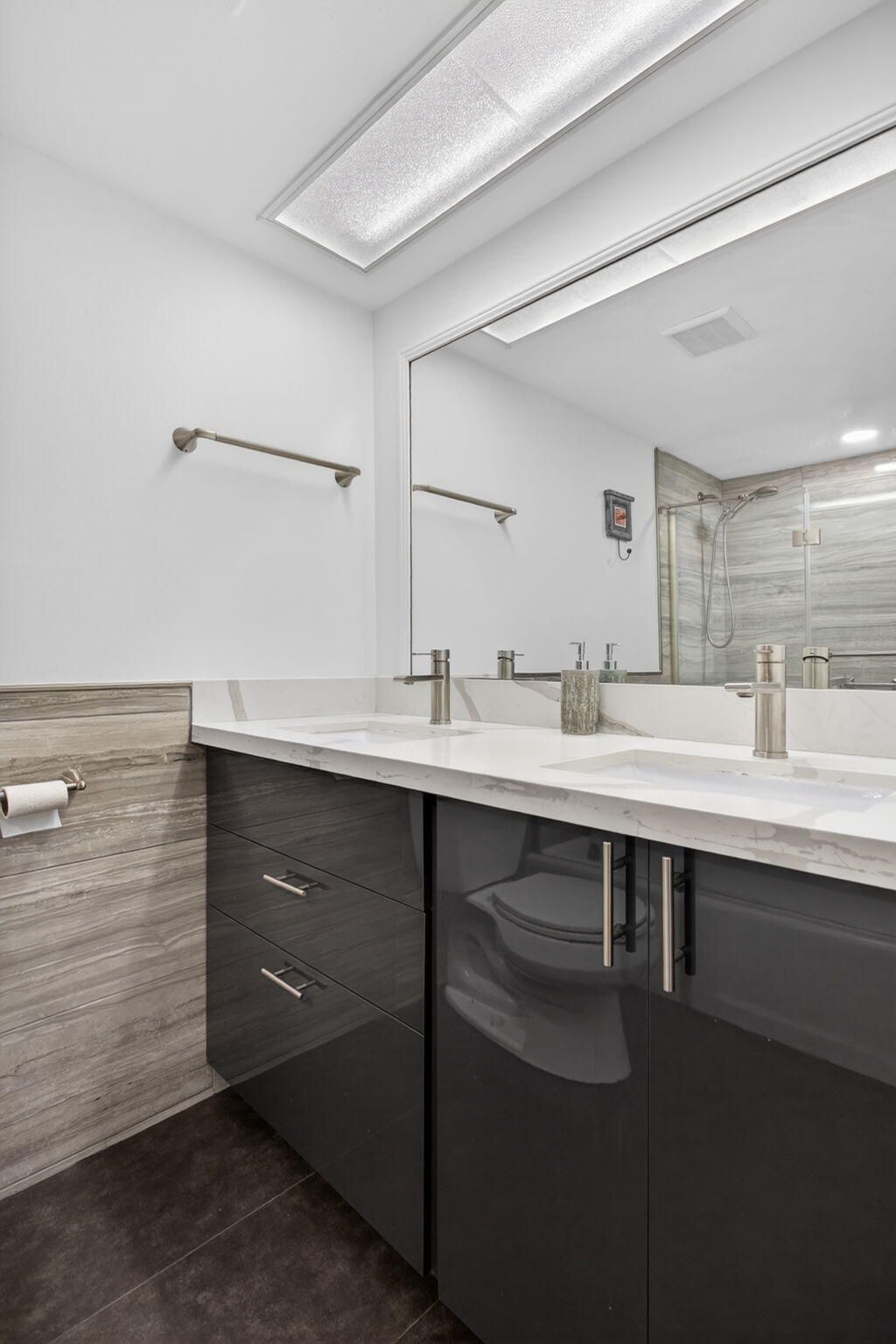 2950 N Palm Aire Drive, Unit 606, Pompano Beach, FL 33069 Photo