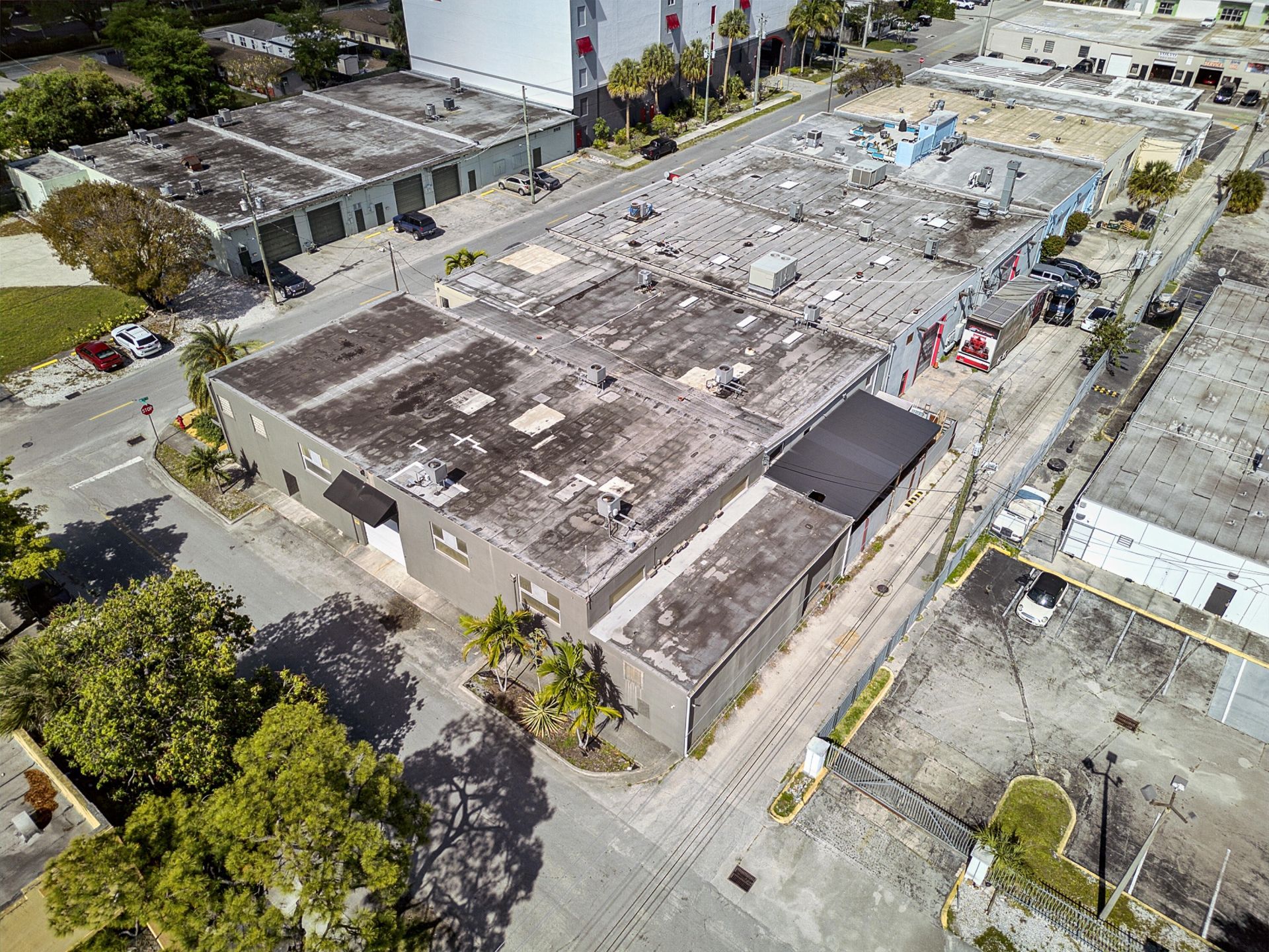 936 NW 1st Street, Fort Lauderdale, FL 33311 Photo