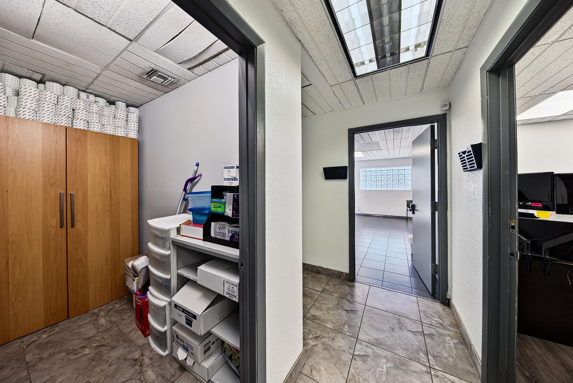 936 NW 1st Street, Fort Lauderdale, FL 33311 Photo