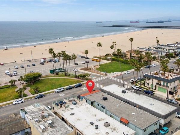 805 Ocean, Unit 4, Seal Beach, CA 90740