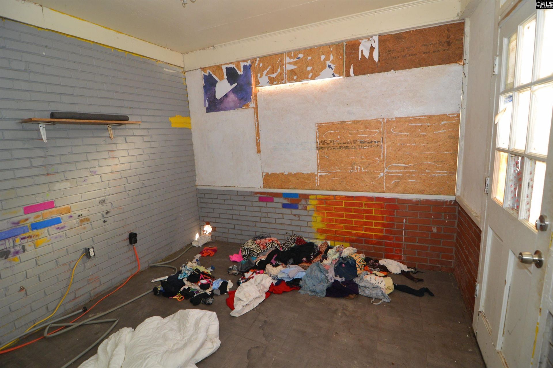 4928 Norman Street  Photo 6