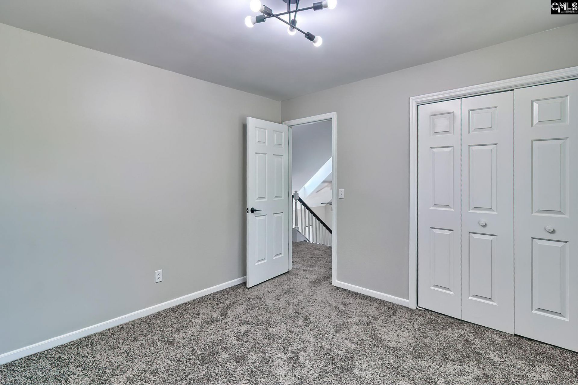 121 Carlsbad Court  Photo 29