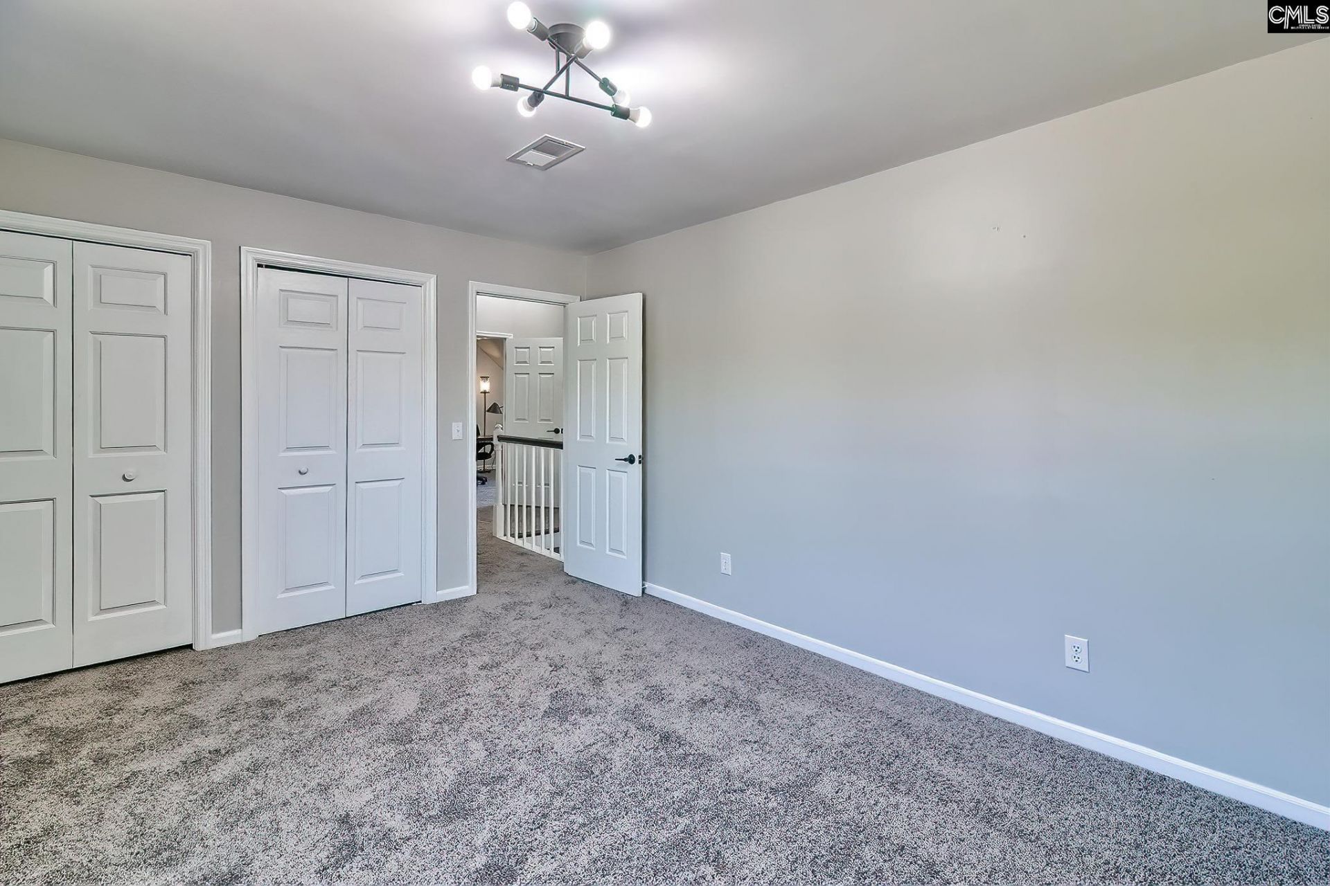 121 Carlsbad Court  Photo 32