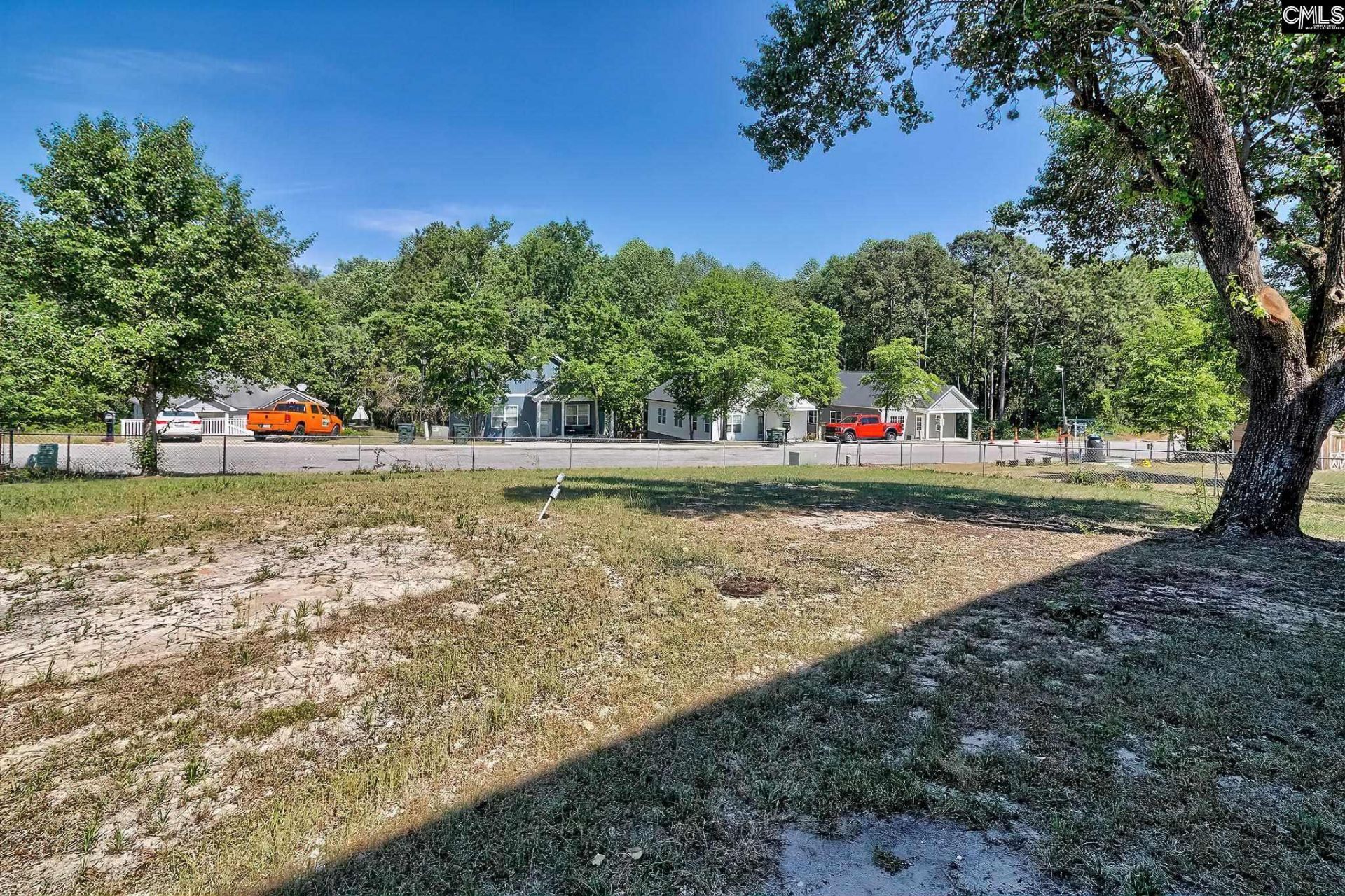 121 Carlsbad Court  Photo 7