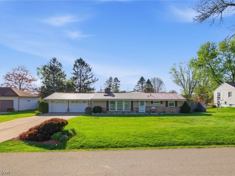 2752 Hillcrest Drive, Mansfield, OH 44904 Photo 3