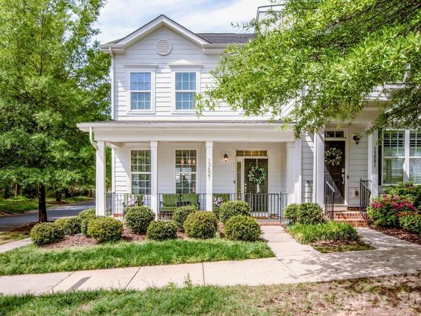 13621 Old Vermillion Drive , Huntersville, NC 28078