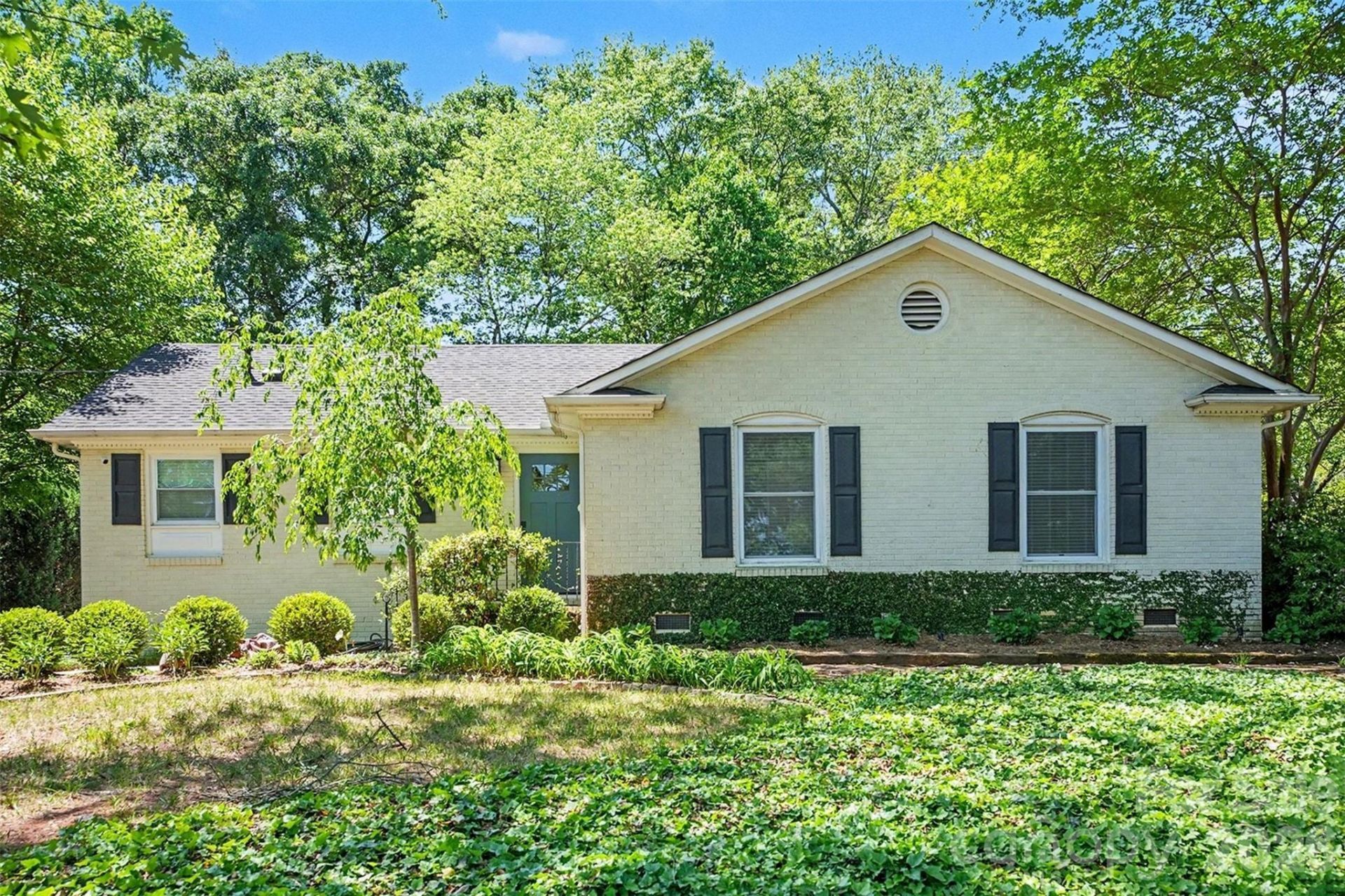 1800 Emerywood Drive, Charlotte, NC 28210 Main Photo