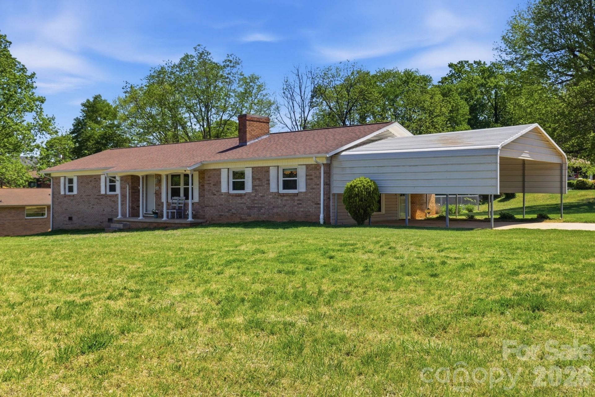 1480 21st Street Ne, Hickory, NC 28601 Main Photo