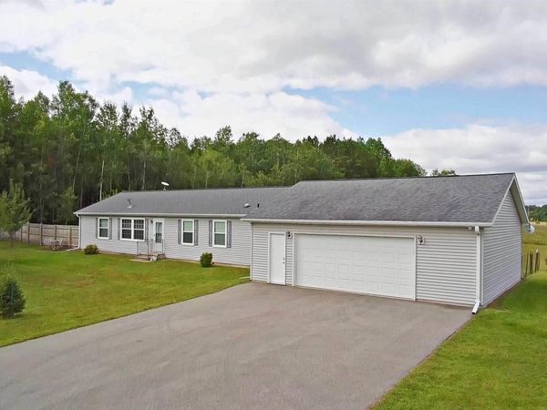 N16903 CHITKO LANE, Pembine, WI 54156