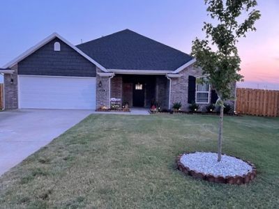 611 Holly Street, Centerton, AR 72719 Main Photo