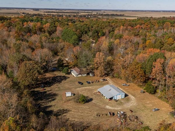 1996 County Road 308, Bono, AR 72416