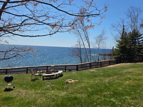 6626 W Highway 61, Unit 8, Tofte, MN 55615