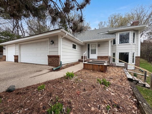 6475 Grandview Drive , Eden Prairie, MN 55346